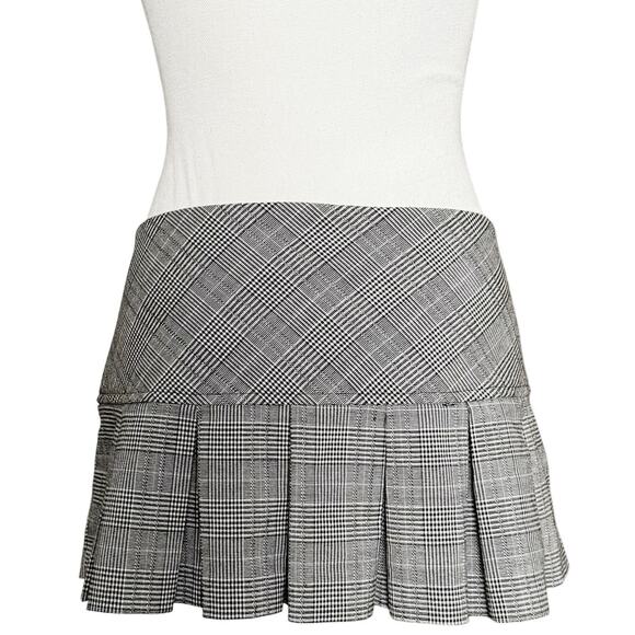 Charlotte Russe Y2K micro mini skirt plaid academia schoolgirl alt grunge size L - Picture 6 of 10